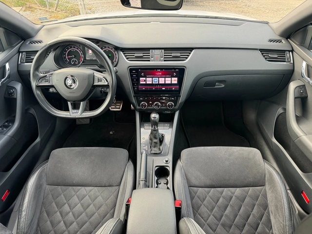 Skoda Octavia 2.0 TDI ! VRS ! - автомобили, коли, обяви за нови и употребявани 8