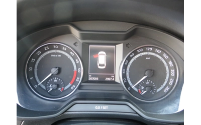 Skoda Octavia SCOUT 4x4 - автомобили, коли, обяви за нови и употребявани 10