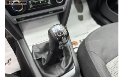Skoda Octavia - автомобили, коли, обяви за нови и употребявани 10
