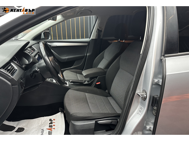 Skoda Octavia - автомобили, коли, обяви за нови и употребявани 7