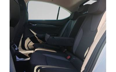 Skoda OCTAVIA Ambition - автомобили, коли, обяви за нови и употребявани 15