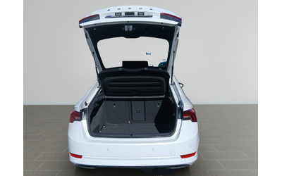 Skoda OCTAVIA Ambition - автомобили, коли, обяви за нови и употребявани 17