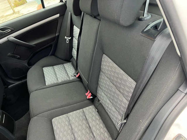 Skoda Octavia Automatik 2.0TDI 140 к.с. - автомобили, коли, обяви за нови и употребявани 8