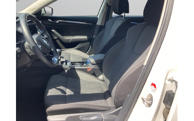 Skoda OCTAVIA STYLE 1.5 TSI 150 HP MT6 - автомобили, коли, обяви за нови и употребявани 9