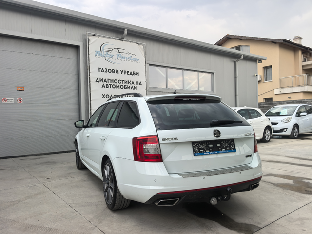 Skoda Octavia VRS - автомобили, коли, обяви за нови и употребявани 12