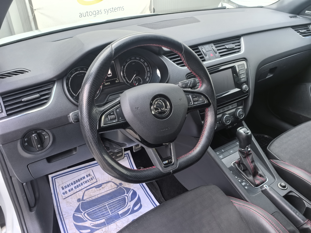 Skoda Octavia VRS - автомобили, коли, обяви за нови и употребявани 5