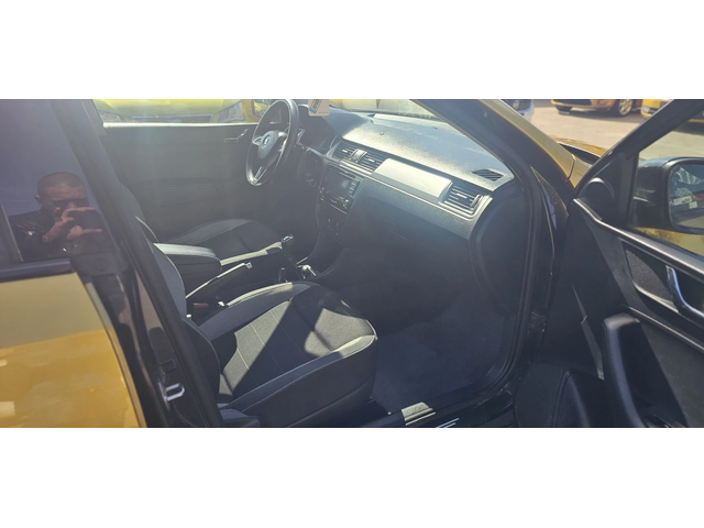 Skoda Rapid 11.2017г.-ГОТОВ ЗА ТАКСИ - автомобили, коли, обяви за нови и употребявани 11