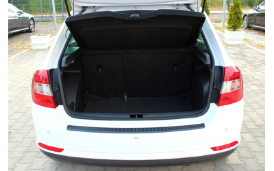 Skoda Rapid MONTE CARLO 1.6TDi СОБСТВЕН ЛИЗИНГ - автомобили, коли, обяви за нови и употребявани 8