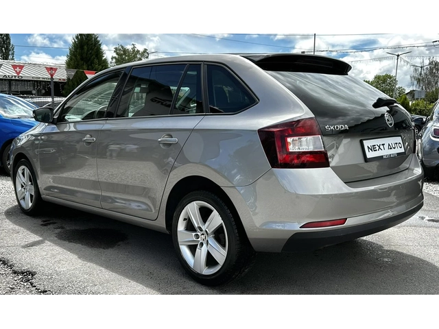 Skoda Rapid 1.2i 110HP PANO CARPLAY LANE ASSIST - автомобили, коли, обяви за нови и употребявани 6