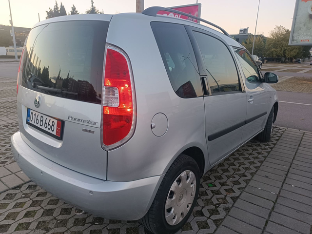 Skoda Roomster 1400 - автомобили, коли, обяви за нови и употребявани 5