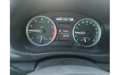 Skoda Roomster 1400 - автомобили, коли, обяви за нови и употребявани 8