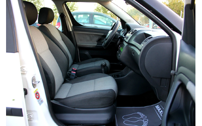 Skoda Roomster 1.2i HTP - автомобили, коли, обяви за нови и употребявани 11