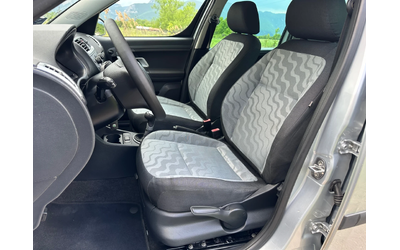 Skoda Roomster 1.2 БЕНЗИН-ГАЗ - автомобили, коли, обяви за нови и употребявани 13