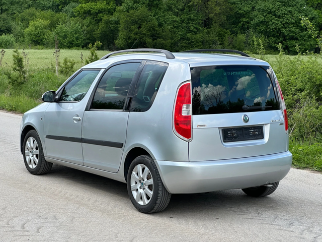 Skoda Roomster 1.2 БЕНЗИН-ГАЗ - автомобили, коли, обяви за нови и употребявани 3