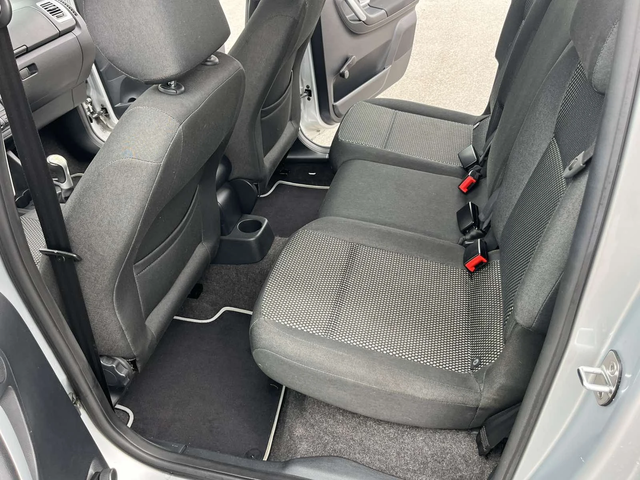 Skoda Roomster SСOUT 1.4I 86кс EURO 4 КЛИМАТРОНИК - автомобили, коли, обяви за нови и употребявани 8