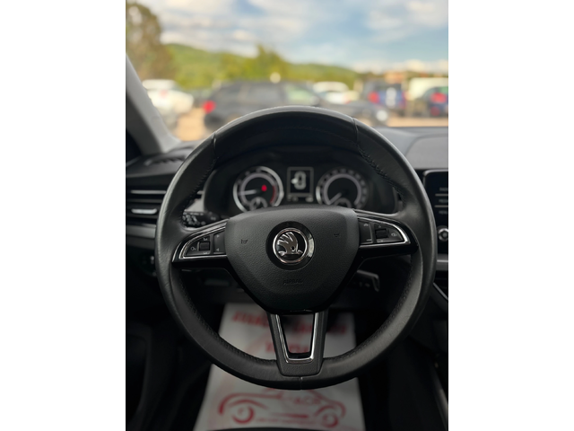 Skoda Scala 1.0 - автомобили, коли, обяви за нови и употребявани 5