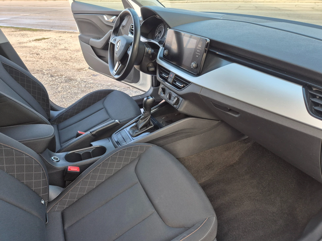 Skoda Scala 1.6 TDI, AVTOMAT, LED - автомобили, коли, обяви за нови и употребявани 10