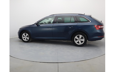 Skoda Superb - автомобили, коли, обяви за нови и употребявани 27