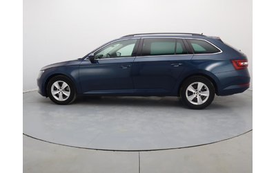 Skoda Superb - автомобили, коли, обяви за нови и употребявани 28