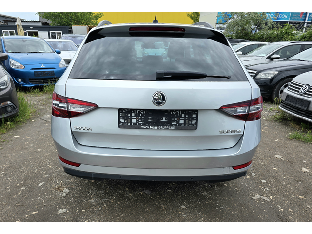 Skoda Superb 2.0 TDI (150 кс) - автомобили, коли, обяви за нови и употребявани 2