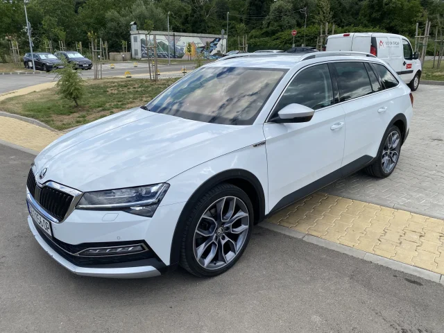 Skoda Superb 2.0 TDI (200 кс) 4x4 DSG - автомобили, коли, обяви за нови и употребявани 0