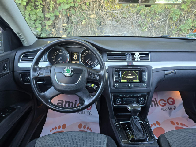 Skoda Superb 2.0 TDI CR (140 кс) DSG DPF - автомобили, коли, обяви за нови и употребявани 10