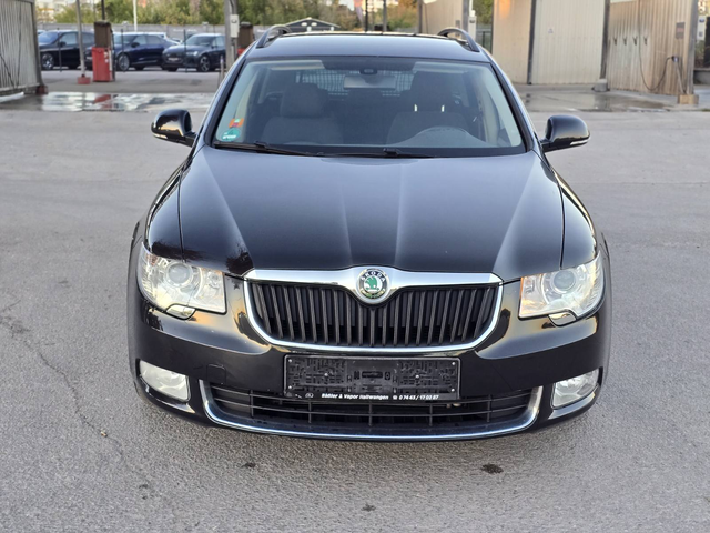 Skoda Superb 2.0 TDI CR (140 кс) DSG DPF - автомобили, коли, обяви за нови и употребявани 2