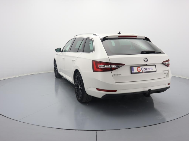 Skoda Superb 2.0 TDI  L&K  4x4 - автомобили, коли, обяви за нови и употребявани 21