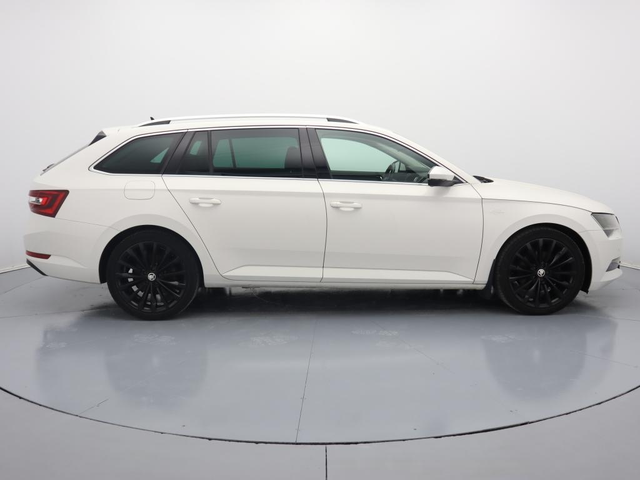 Skoda Superb 2.0 TDI  L&K  4x4 - автомобили, коли, обяви за нови и употребявани 9