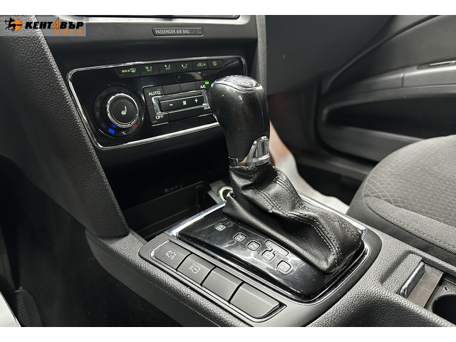 Skoda Superb 2.0i 200 к.с./ГАРАНЦИЯ - автомобили, коли, обяви за нови и употребявани 10