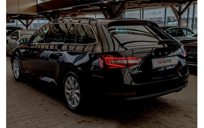 skoda-superb-2-0tdi-4x4-aircare-podgrev-distronik-ambition - 4