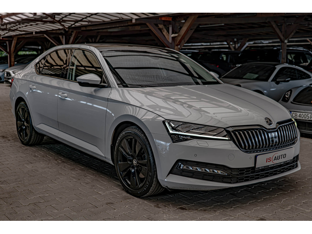 Skoda superb 2.0TDI/DSG/4X4/Virtual/Ambient/Камера/Memory/ - автомобили, коли, обяви за нови и употребявани 1