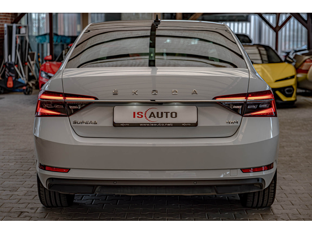 Skoda superb 2.0TDI/DSG/4X4/Virtual/Ambient/Камера/Memory/ - автомобили, коли, обяви за нови и употребявани 3