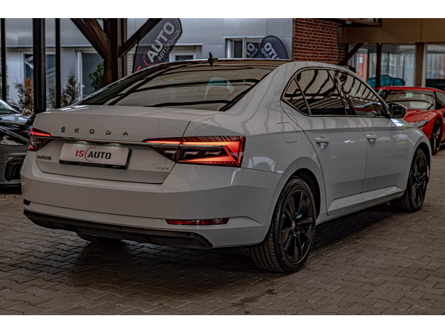 Skoda superb 2.0TDI/DSG/4X4/Virtual/Ambient/Камера/Memory/ - автомобили, коли, обяви за нови и употребявани 5