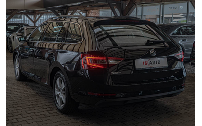 skoda-superb-2-0tdi-dsg-parkpilot-4x4-aircare-podgrev - 5