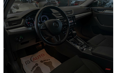 Skoda Superb 2.0TDI/DSG/ParkPilot/4x4/AirCare/Подгрев - автомобили, коли, обяви за нови и употребявани 6