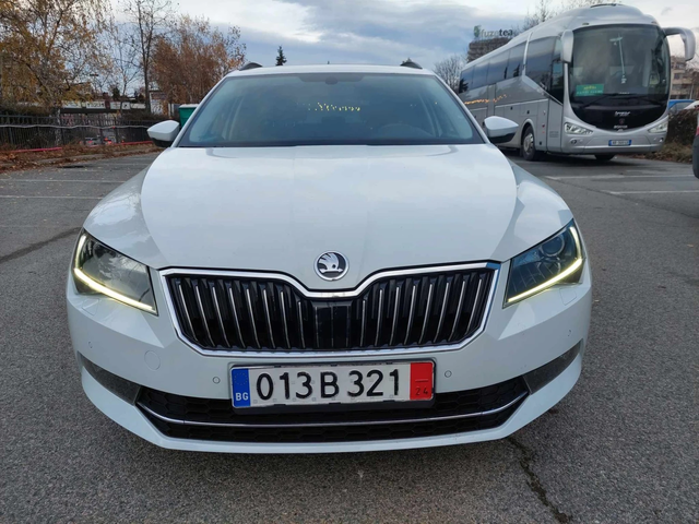 Skoda Superb 2, 0TDI 190ps 4x4 - автомобили, коли, обяви за нови и употребявани 1