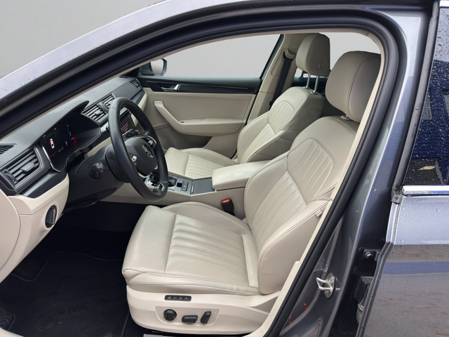 Skoda SUPERB - автомобили, коли, обяви за нови и употребявани 10