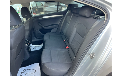 Skoda Superb 2.0 TDI-150к.с./Парктроник/Нави/Ел. Багажник/Euro6 - автомобили, коли, обяви за нови и употребявани 11