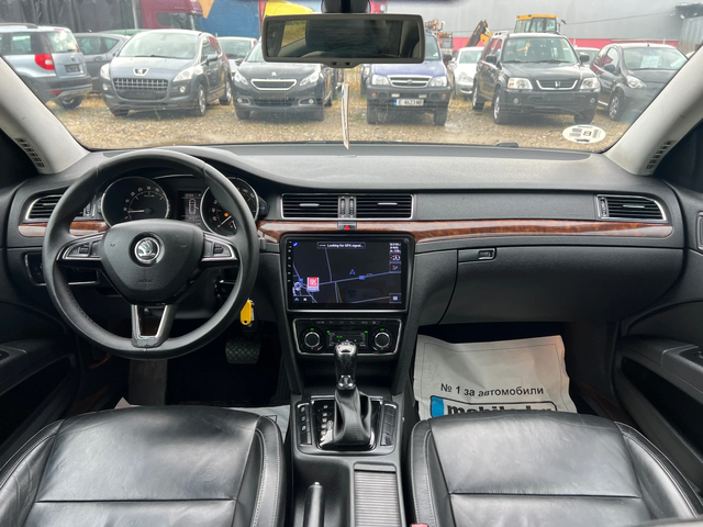 Skoda Superb 2.0TDI-140к.с./Памет/ Навигация/Кожа/Старт-стоп - автомобили, коли, обяви за нови и употребявани 16