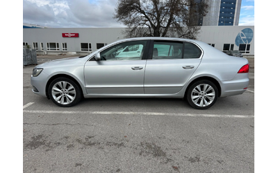 Skoda Superb 2.0TDI-DSG-NAVI-кожа - автомобили, коли, обяви за нови и употребявани 6