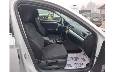 Skoda Superb 1.6TDI DSG Navi - автомобили, коли, обяви за нови и употребявани 10