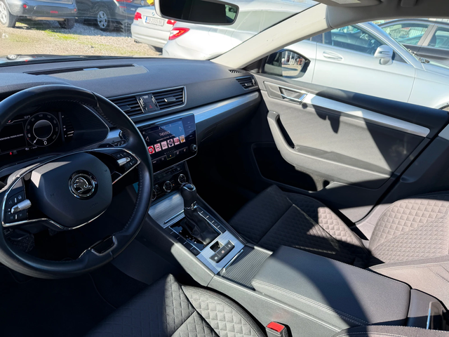 Skoda Superb 2.0 TDI - автомобили, коли, обяви за нови и употребявани 9