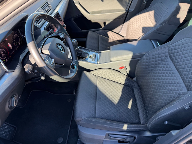 Skoda Superb 2.0 TDI(КАТО НОВА) - автомобили, коли, обяви за нови и употребявани 8