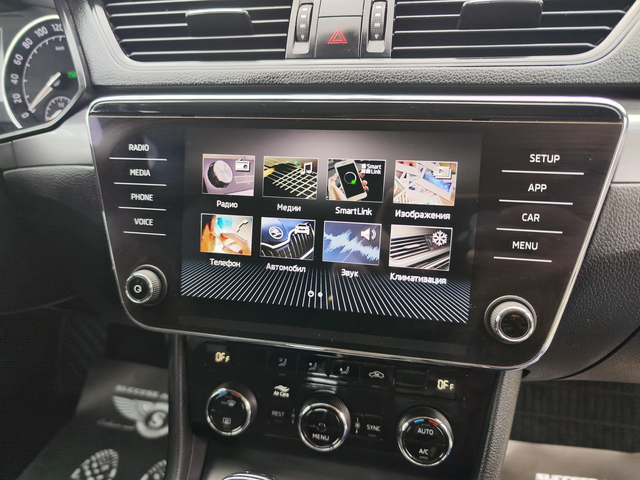 Skoda Superb CHERENPETUK* 2.0* DISTRONIC* LEDD* FACE* LIZING - автомобили, коли, обяви за нови и употребявани 16