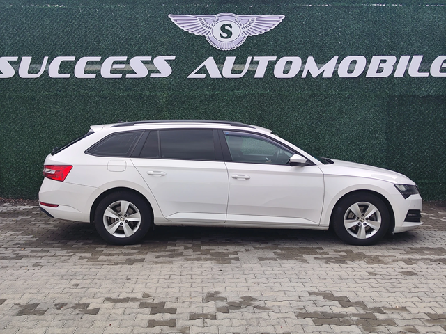 Skoda Superb CHERENPETUK* 2.0* DISTRONIC* LEDD* FACE* LIZING - автомобили, коли, обяви за нови и употребявани 9