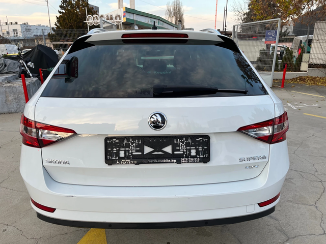 Skoda Superb 2.0TDI 190kc 4x4 Facelift - автомобили, коли, обяви за нови и употребявани 3