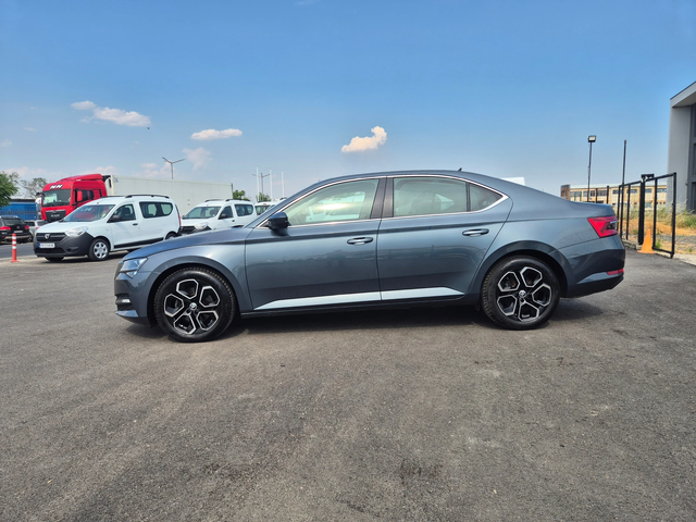 Skoda Superb С-Гаранция-4х4-2.0TDI-А/Т-200кс. - автомобили, коли, обяви за нови и употребявани 1