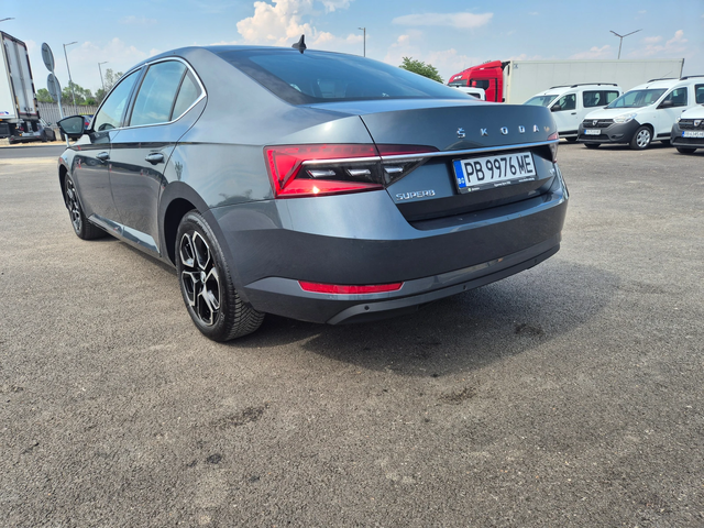 Skoda Superb С-Гаранция-4х4-2.0TDI-А/Т-200кс. - автомобили, коли, обяви за нови и употребявани 2