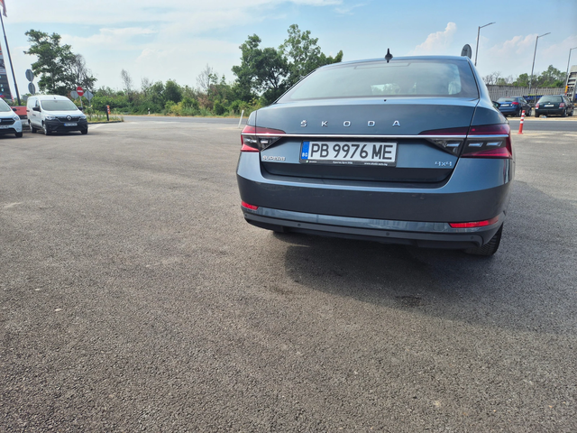 Skoda Superb С-Гаранция-4х4-2.0TDI-А/Т-200кс. - автомобили, коли, обяви за нови и употребявани 3